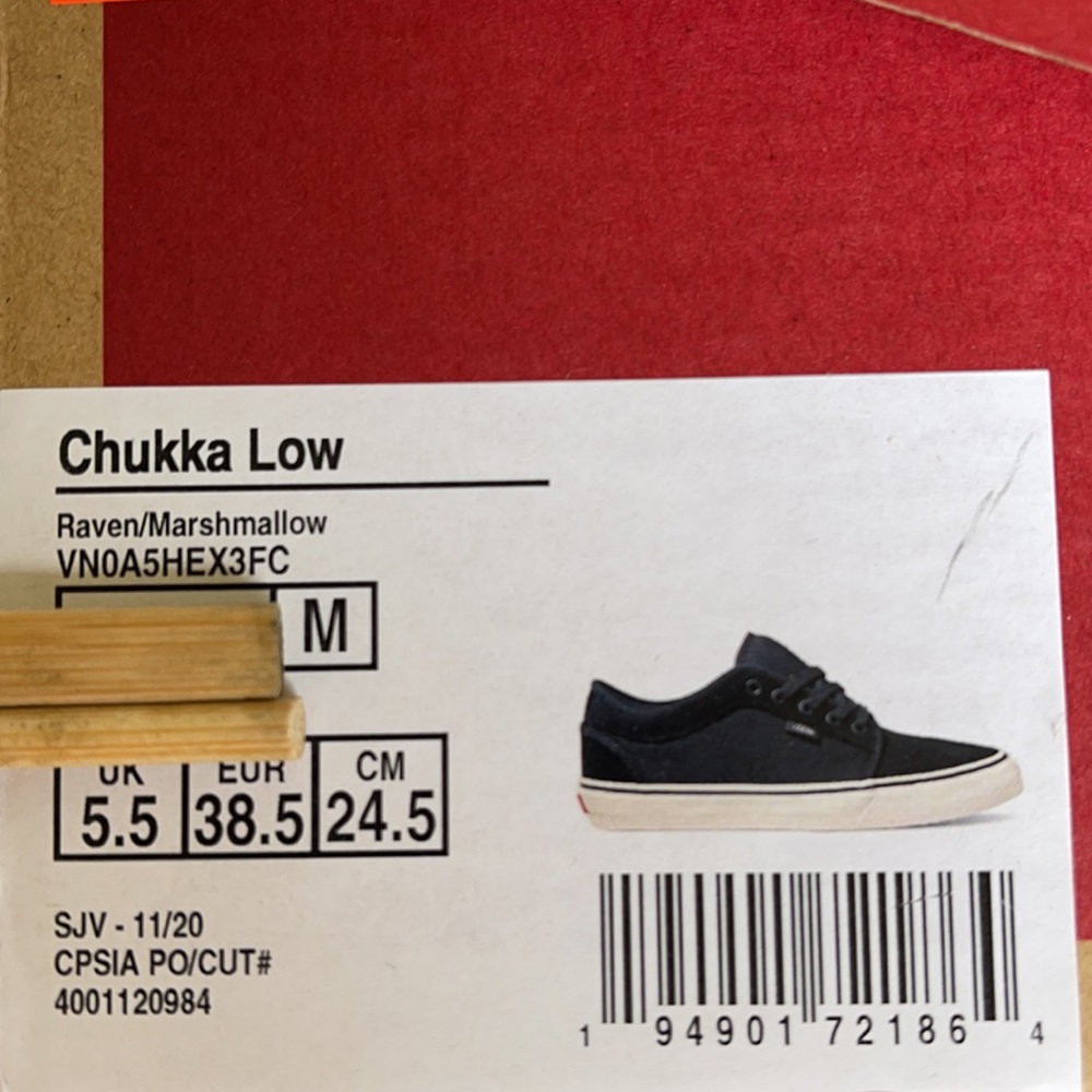 Vans Chukka Low Raven/Marshmallow Men’s - Picture 16 of 16